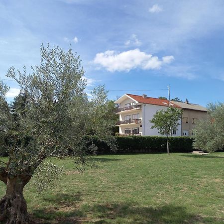 Apartment Central Knin Buitenkant foto
