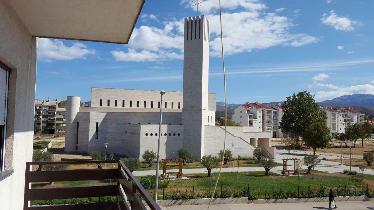 Apartment Central Knin Buitenkant foto