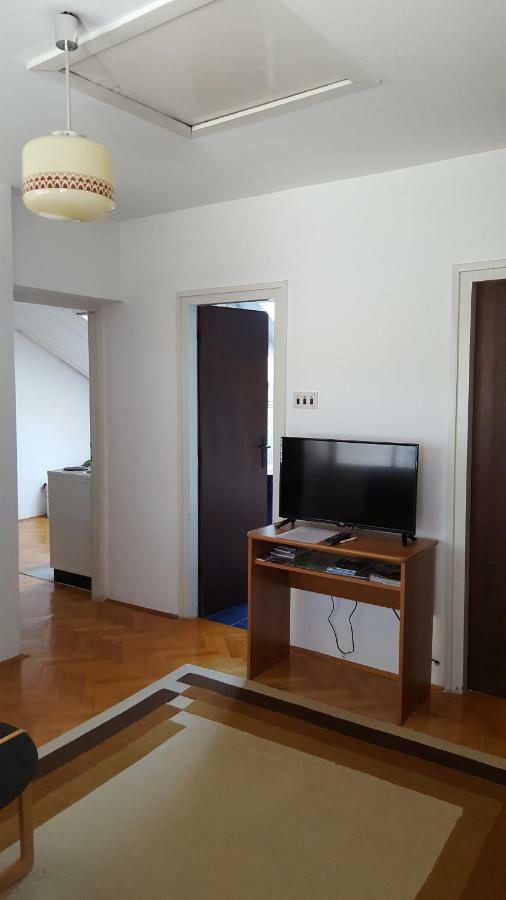Apartment Central Knin Buitenkant foto